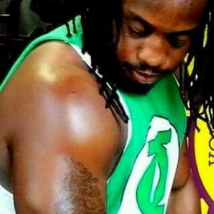 Meet your Posher, Malik